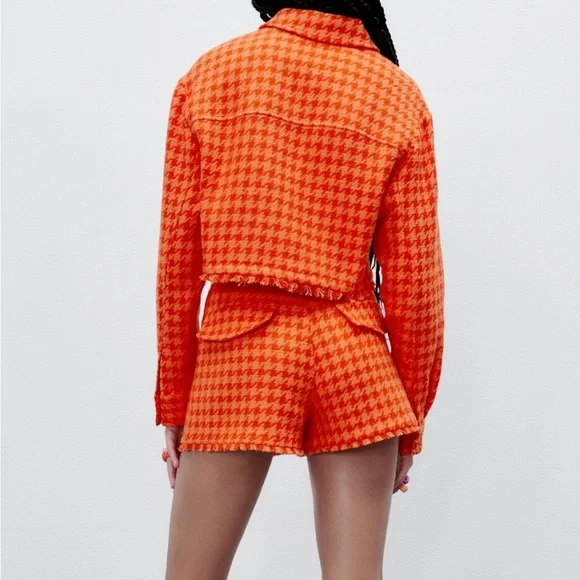 🍊 ZARA Cropped Houndstooth Jacket | Orange | Size M - Picture 3 of 10
